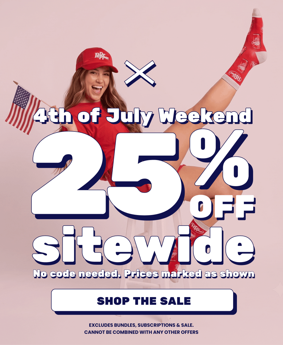 Promotional advertisement for a 25% off sale on the 4th of July weekend with a person in patriotic attire.